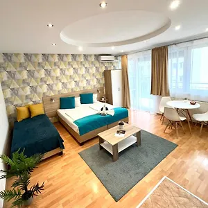  Apartment Star With Free Parking Hungary